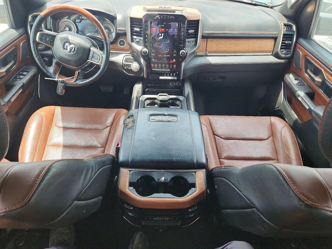 1C6SRFKT3KN840554 · 2019 RAM 1500 · 8/13