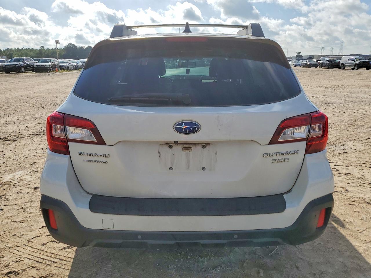 4S4BSENCXK3264410 · 2019 SUBARU OUTBACK · 6/13