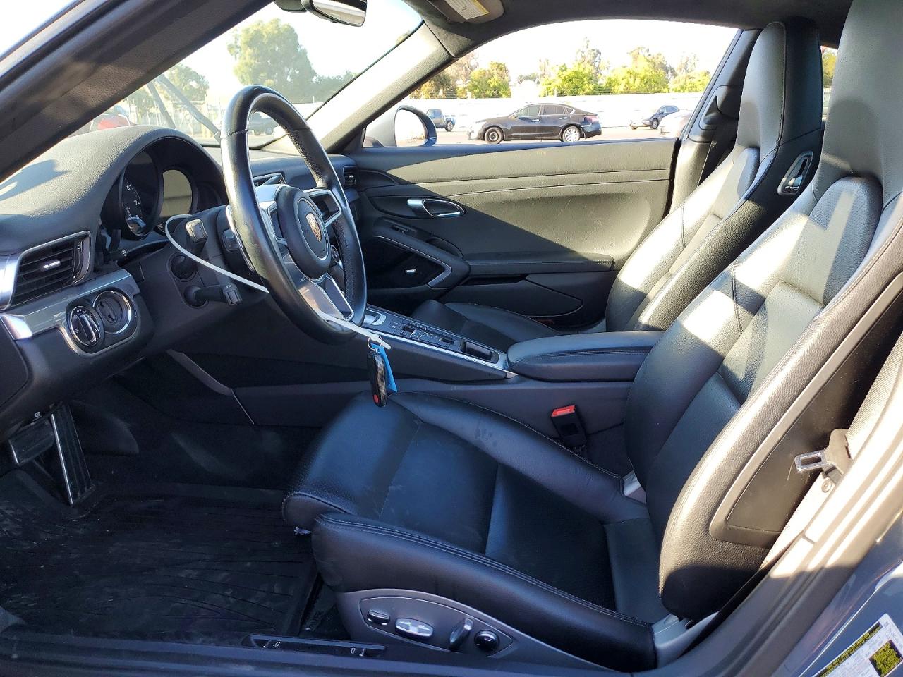 WP0AA2A98JS105840 · 2018 PORSCHE 911 · 7/13