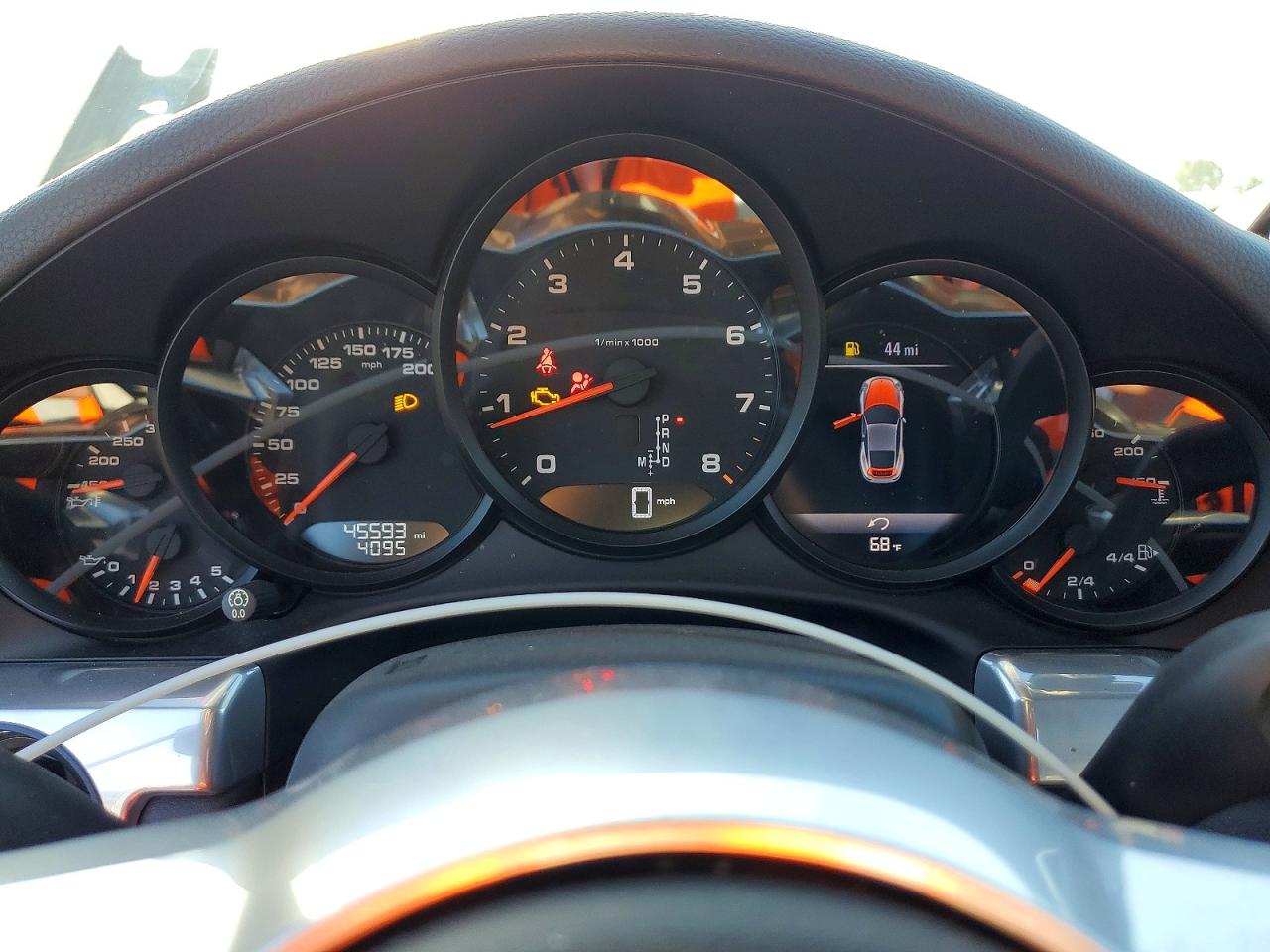 WP0AA2A98JS105840 · 2018 PORSCHE 911 · 9/13