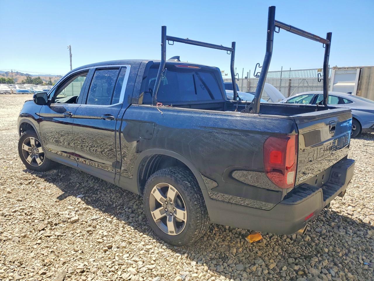 5FPYK3F55SB038630 · 2025 HONDA RIDGELINE · 2/14