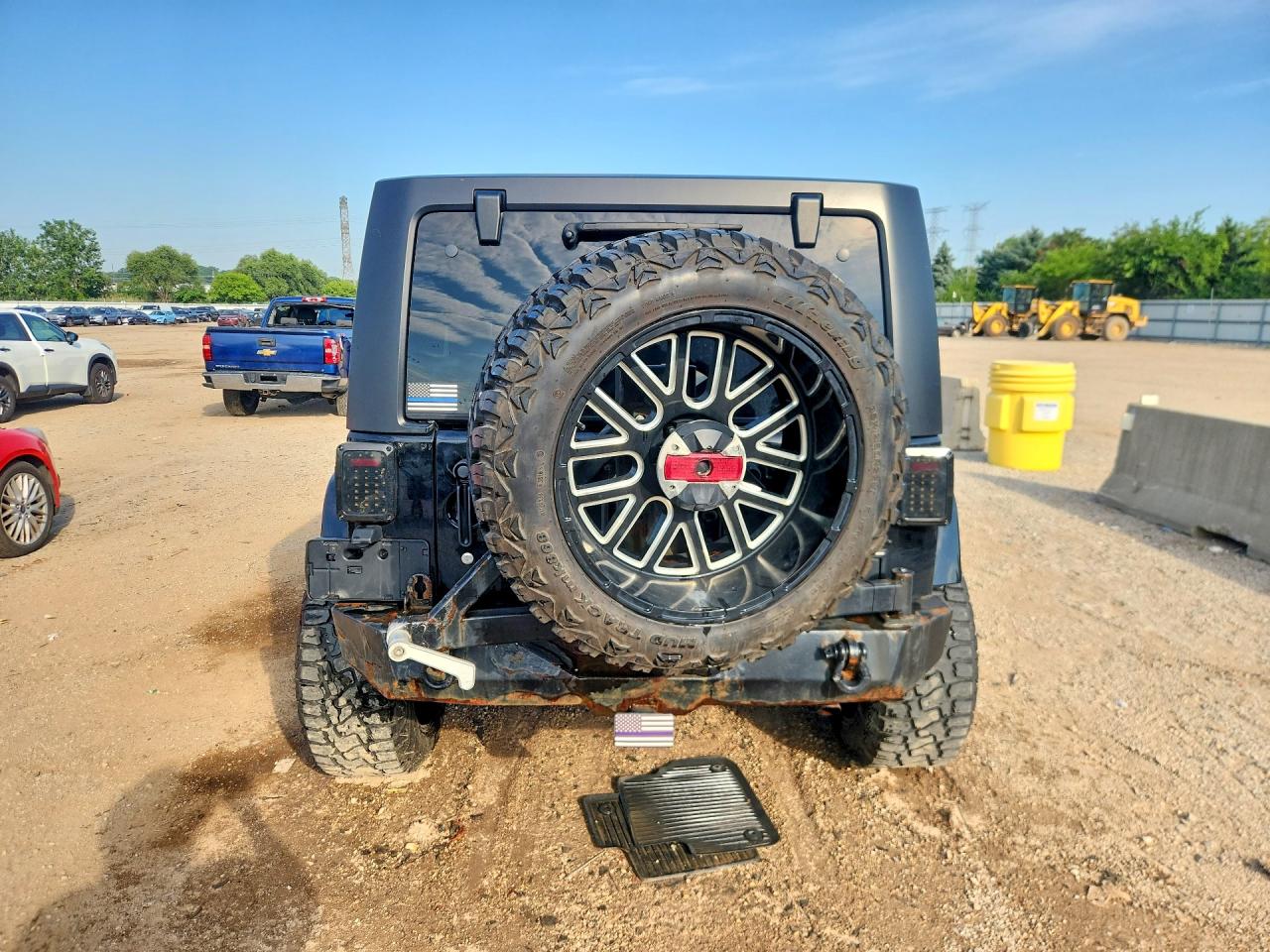 1C4HJWEG3HL573185 · 2017 JEEP WRANGLER UNLIMITED · 6/12