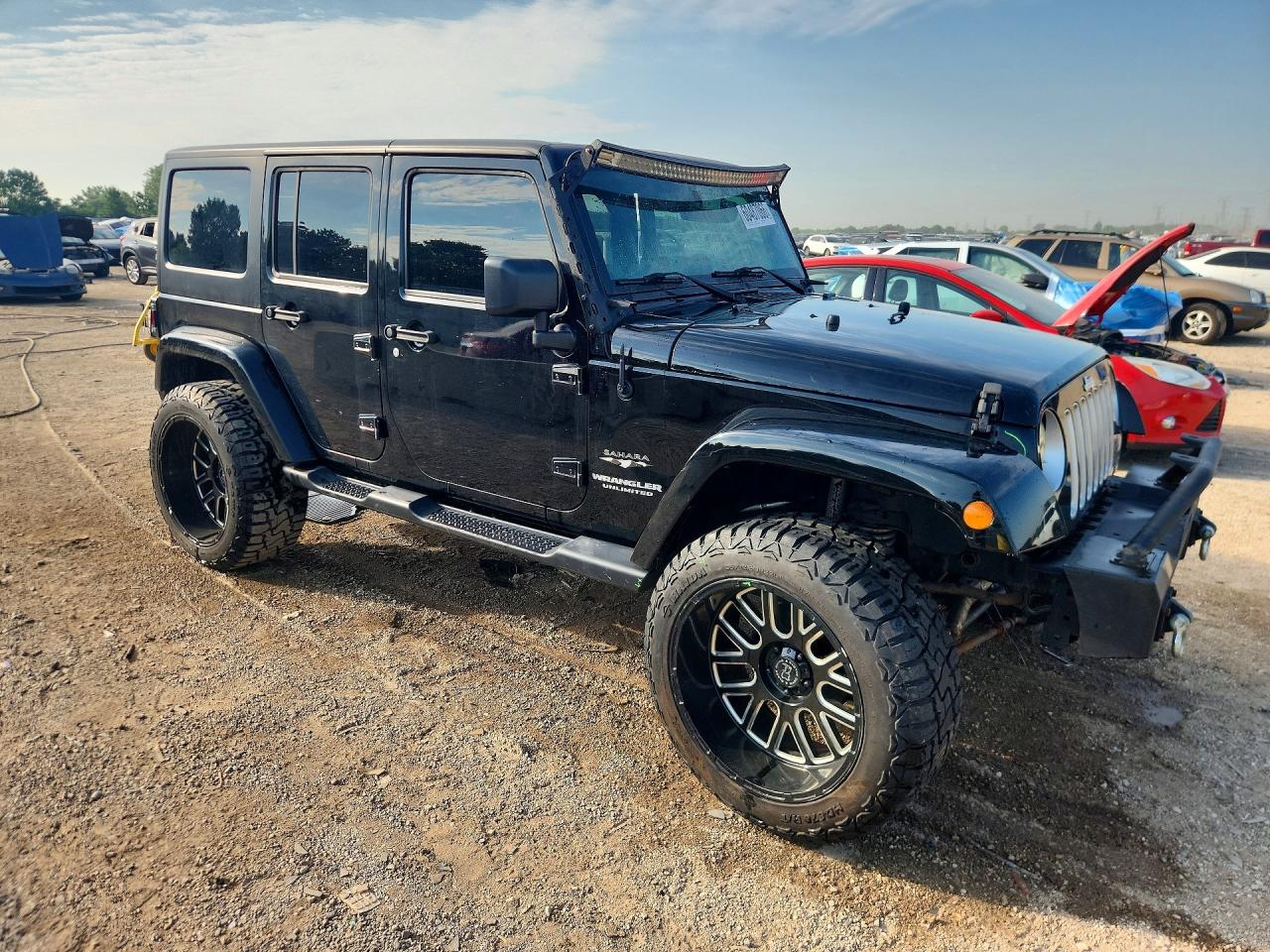1C4HJWEG3HL573185 · 2017 JEEP WRANGLER UNLIMITED · 4/12