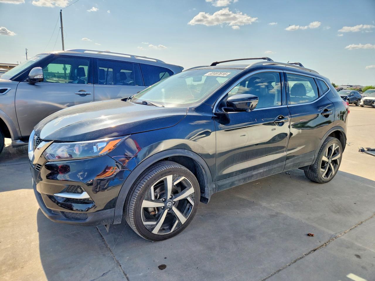 JN1BJ1CW4MW420393 · 2021 NISSAN ROGUE SPORT