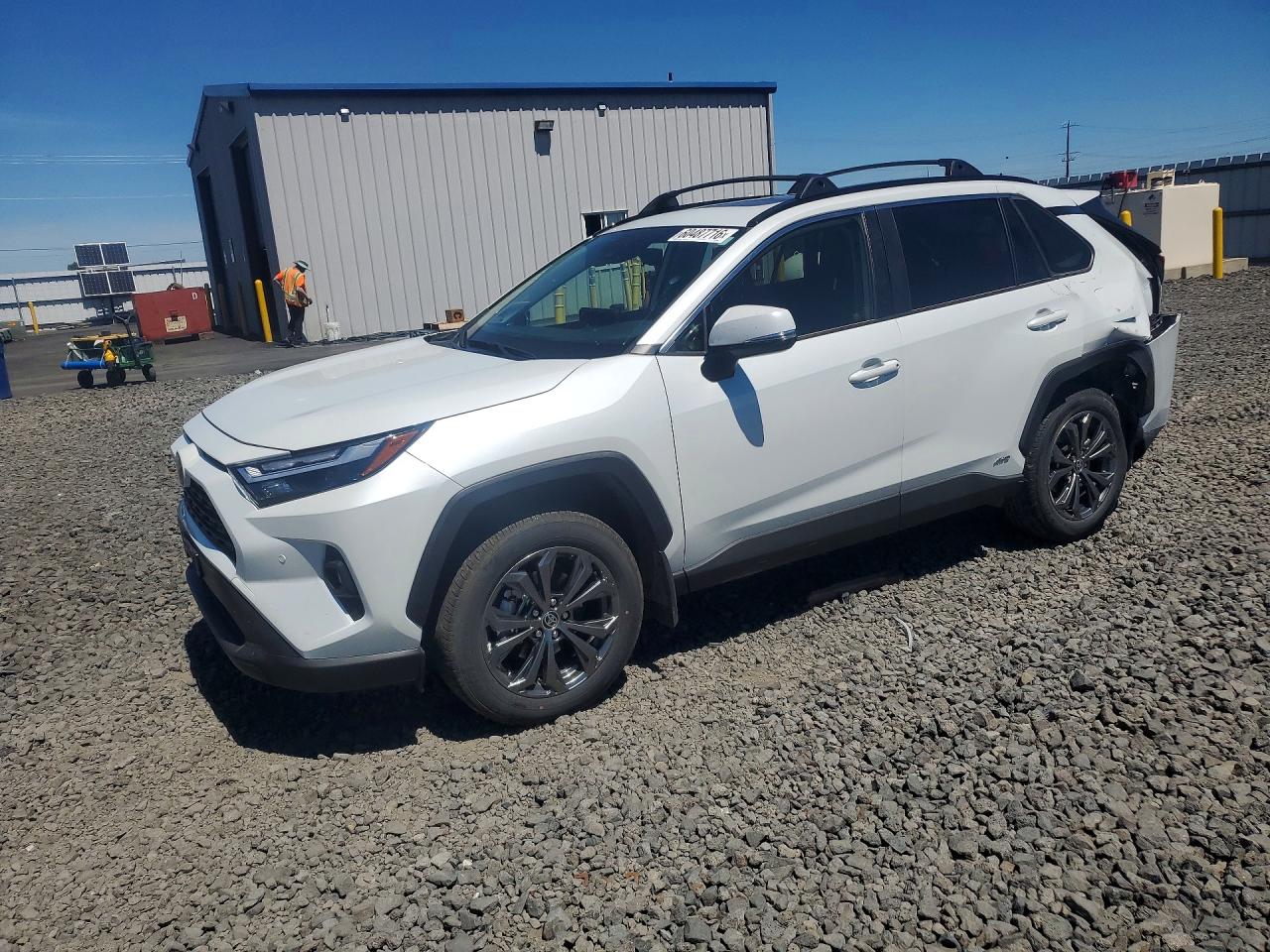 JTMB6RFV4SJ091060 · 2025 TOYOTA RAV4