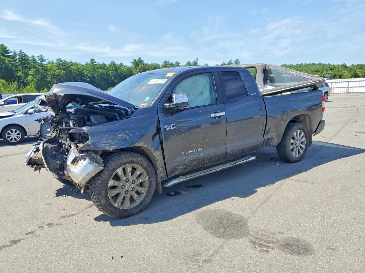 5TFBY5F19GX528670 · 2016 TOYOTA TUNDRA
