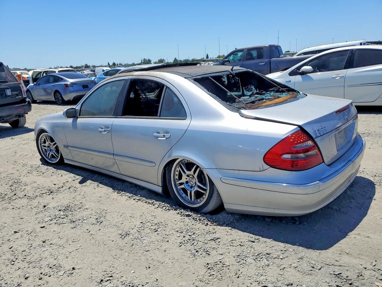 WDBUF70JX3A175838 · 2003 MERCEDES-BENZ E · 2/12