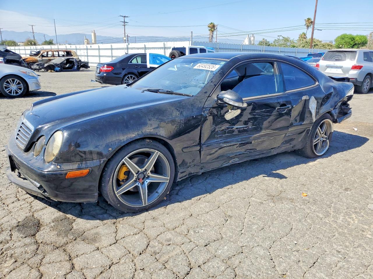 WDBLJ70G92T111615 · 2002 MERCEDES-BENZ CLK