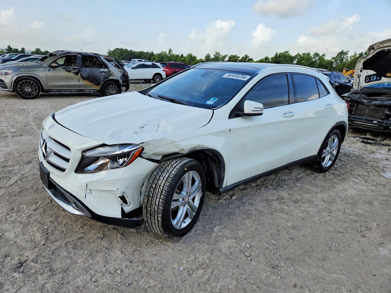 WDCTG4EB1GJ204511 · 2016 MERCEDES-BENZ GLA