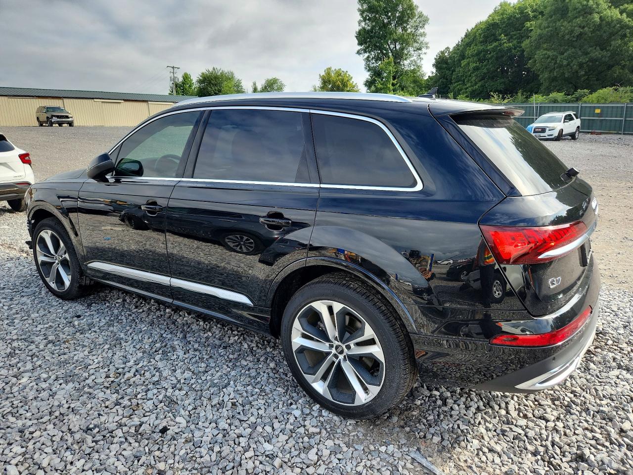 WA1LXBF78ND018071 · 2022 AUDI Q7 · 2/14