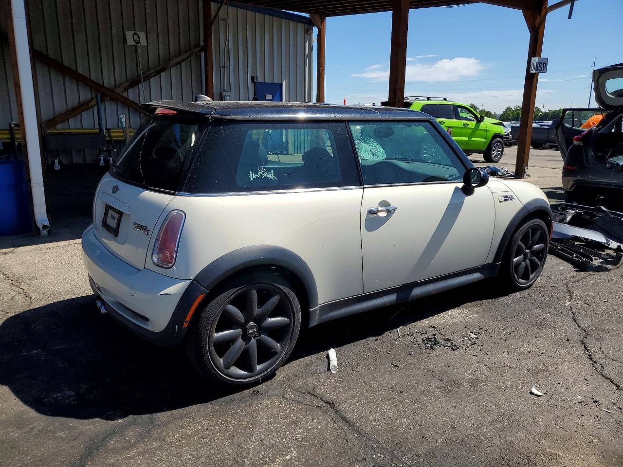 WMWRE33526TL15999 · 2006 MINI COOPER · 3/12