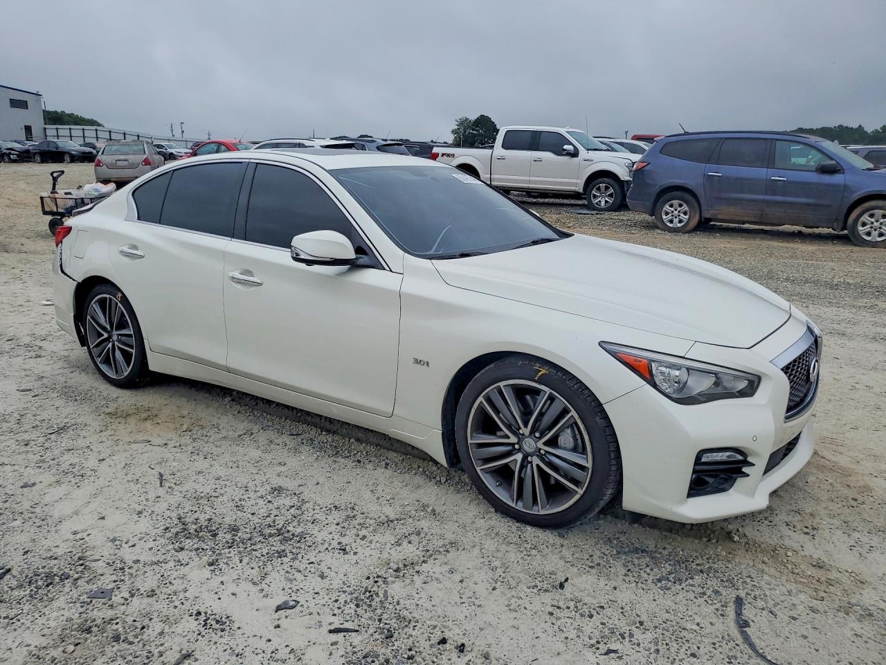 JN1EV7AP2GM303007 · 2016 INFINITI Q50 · 4/12