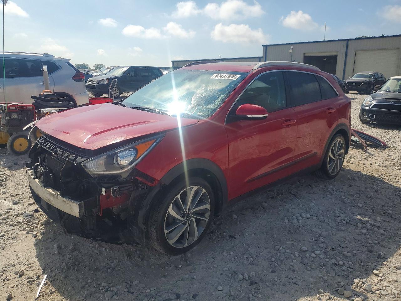 KNDCE3LC8H5090406 · 2017 KIA NIRO