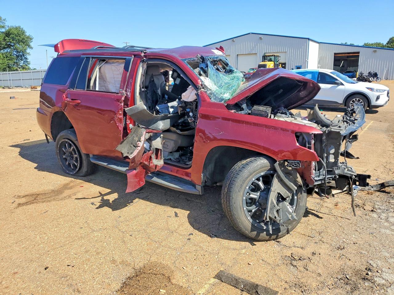 1GNSCBKC1HR401266 · 2017 CHEVROLET TAHOE · 4/13