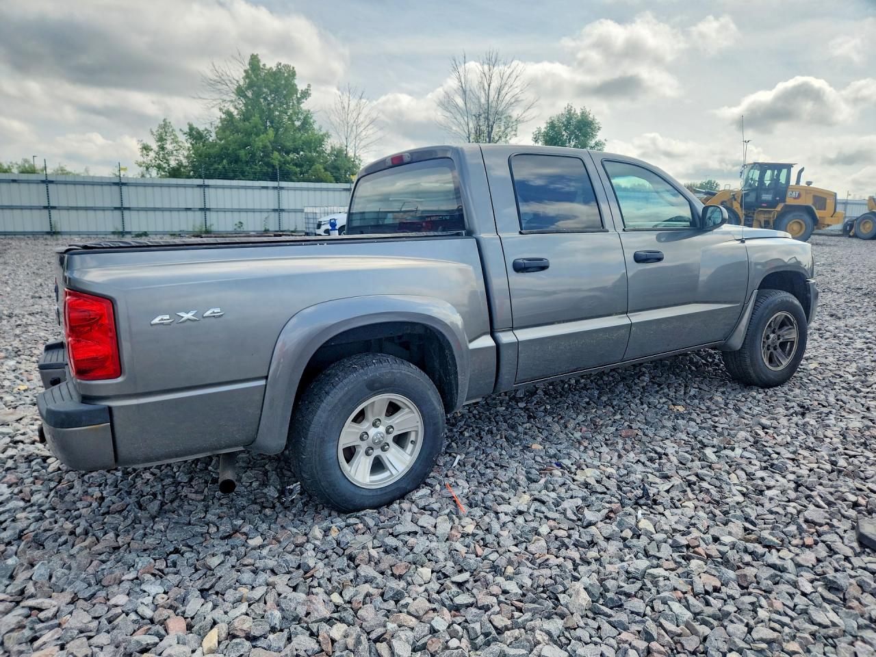 1D7RW3GK1BS676436 · 2011 DODGE DAKOTA · 3/12