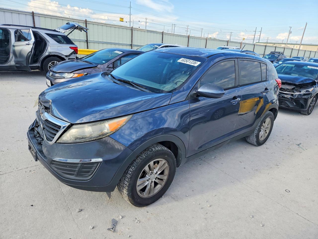 KNDPB3A29B7018663 · 2011 KIA SPORTAGE