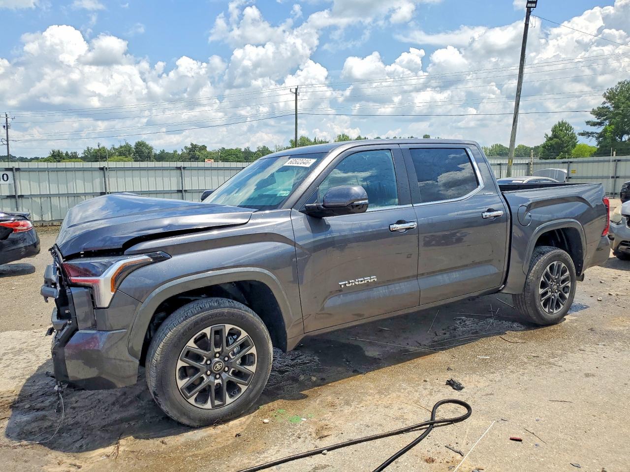 5TFJA5DB9TX374886 · 2026 TOYOTA TUNDRA