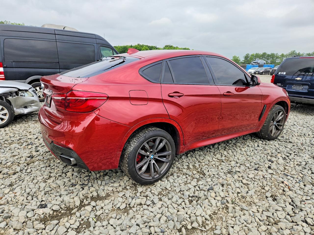 5UXKU2C59G0N79742 · 2016 BMW X6 · 3/13