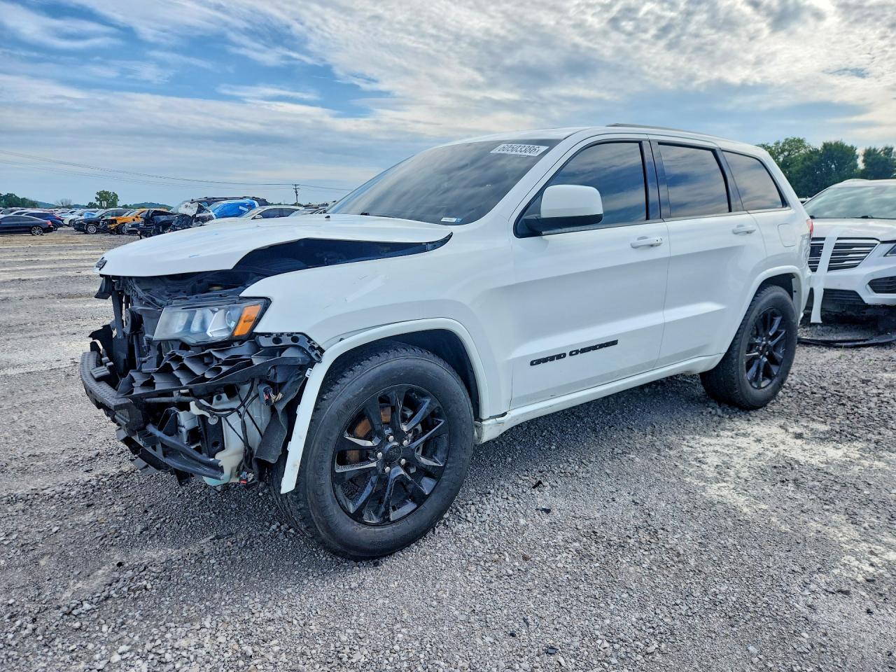1C4RJEAG6JC322915 · 2018 JEEP GRAND CHEROKEE