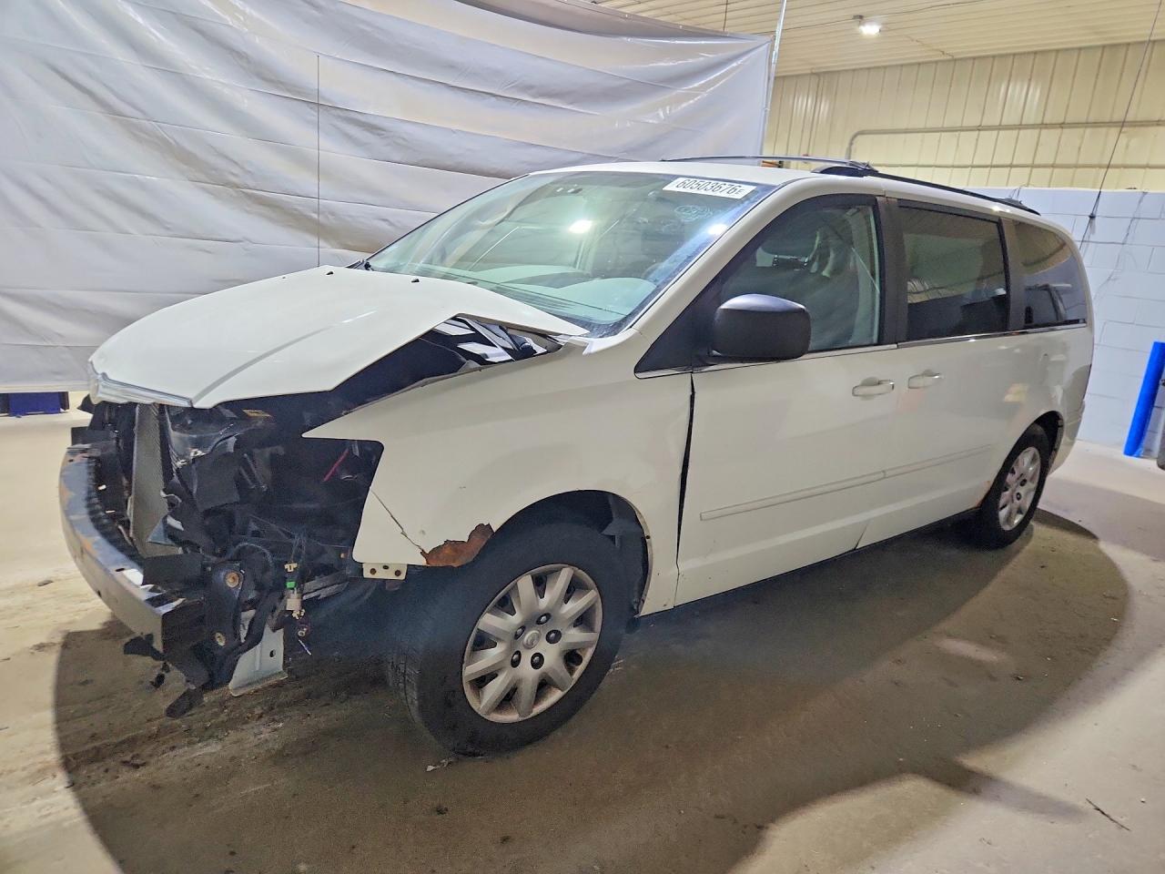 2A4RR4DE3AR344028 · 2010 CHRYSLER TOWN & COUNTRY