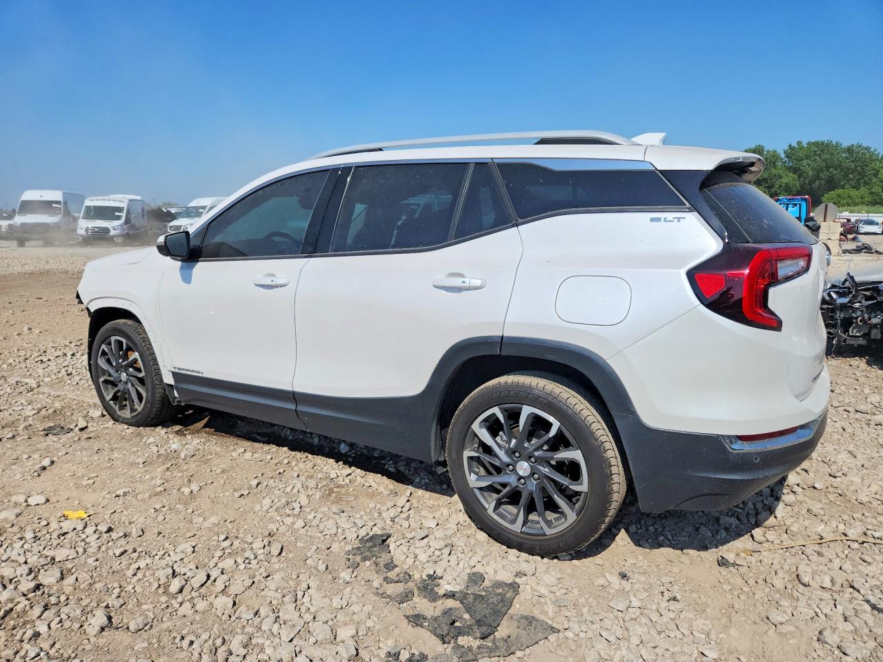 3GKALVEV3NL114215 · 2022 GMC TERRAIN · 2/13