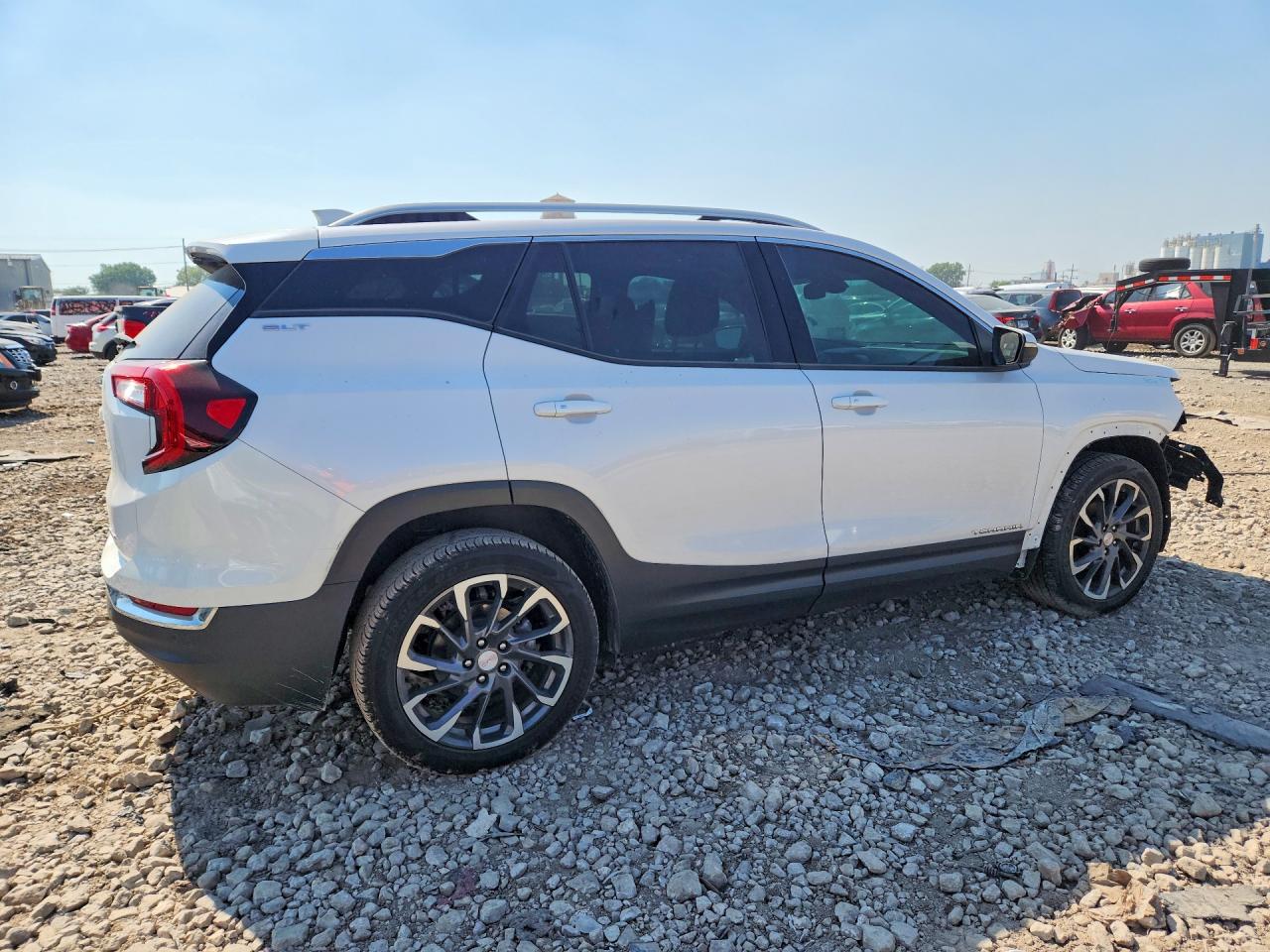 3GKALVEV3NL114215 · 2022 GMC TERRAIN · 3/13