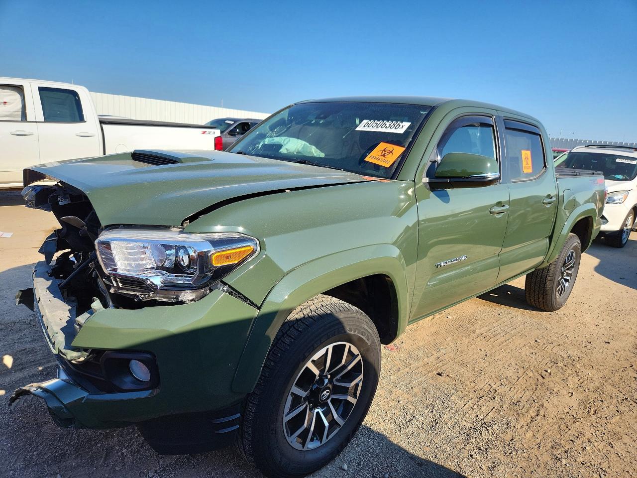 3TMCZ5AN3NM506064 · 2022 TOYOTA TACOMA
