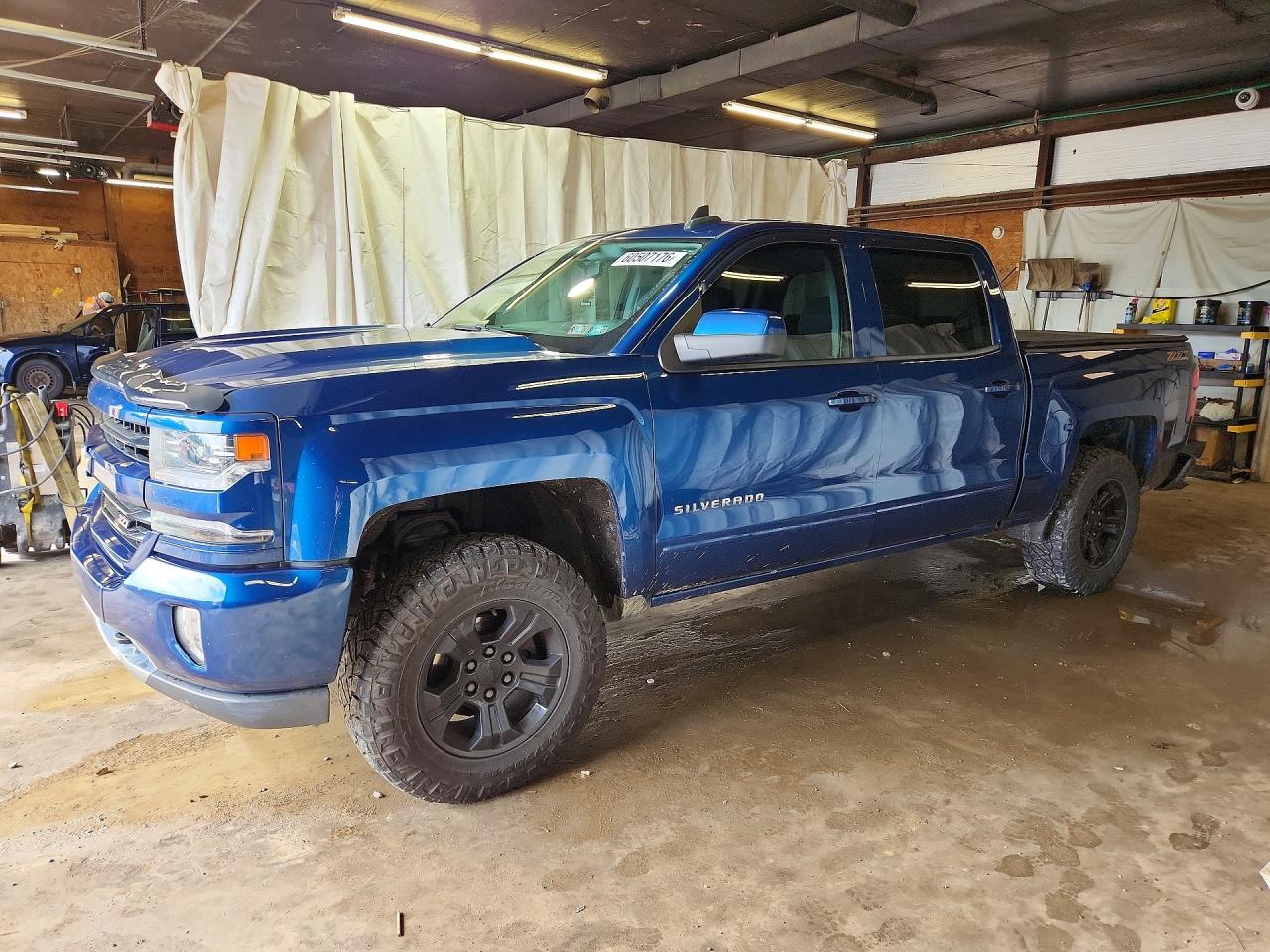 3GCUKREC8HG492397 · 2017 CHEVROLET SILVERADO