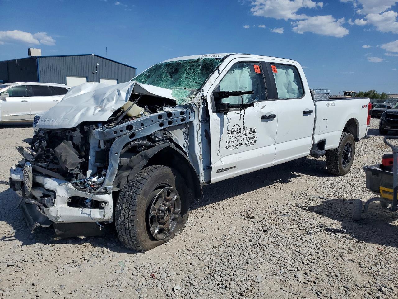 1FT8W3BT6REC17269 · 2024 FORD F350