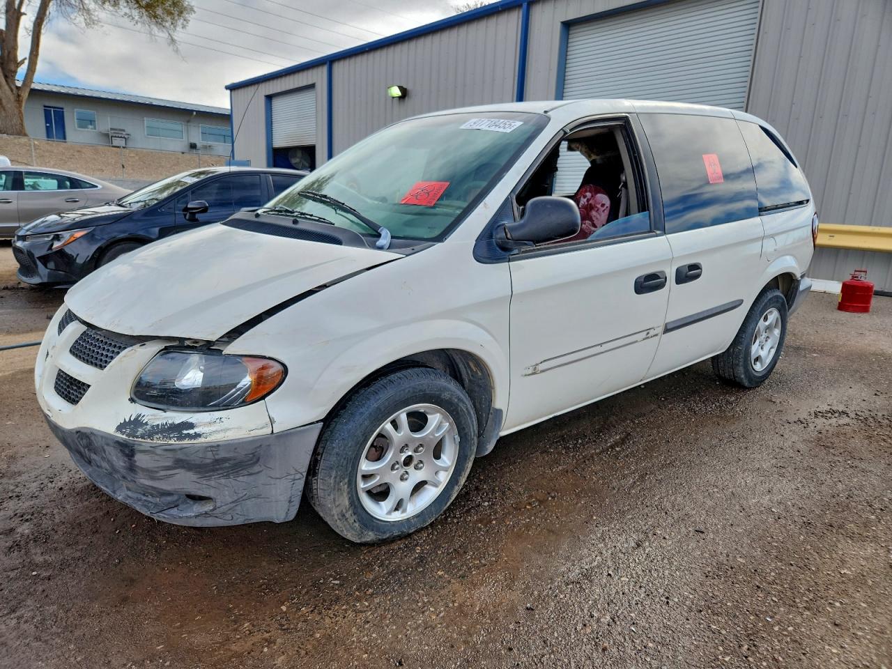 1B4GP253X2B695326 · 2002 DODGE CARAVAN
