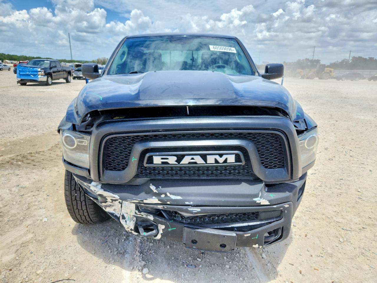 1C6RR6GG3KS702251 · 2019 RAM 1500 CLASSIC · 5/12