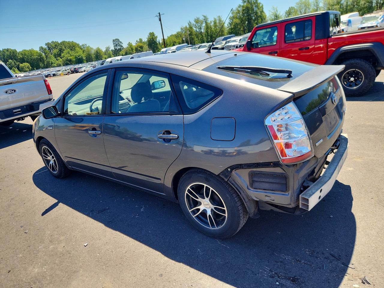 JTDKB20U573232507 · 2007 TOYOTA PRIUS · 2/13