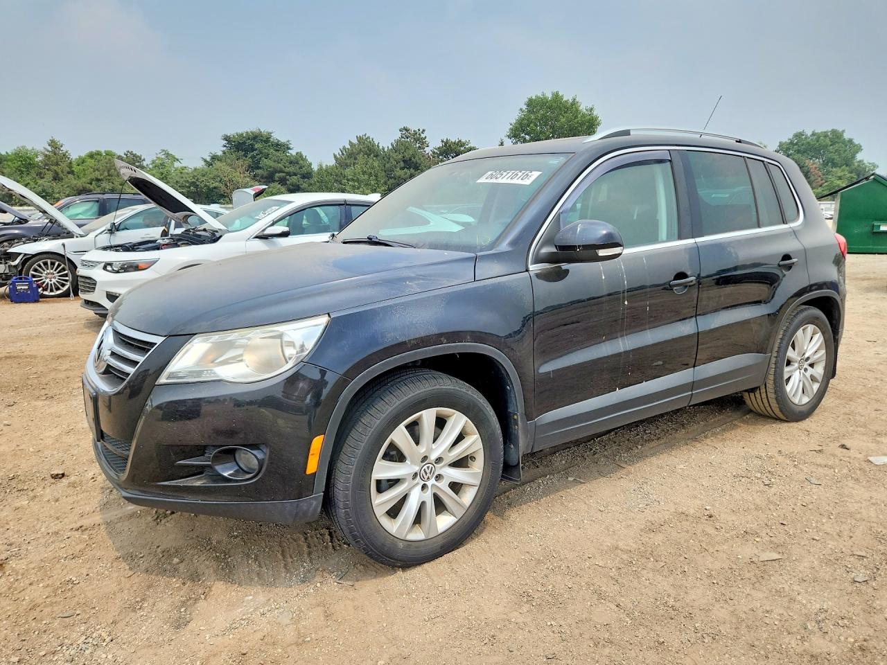 WVGBV75NX9W528495 · 2009 VOLKSWAGEN TIGUAN