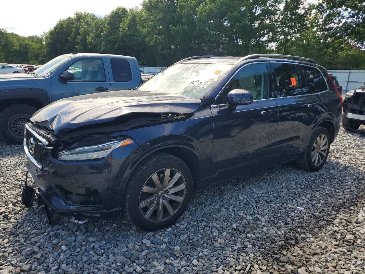 2016 VOLVO XC90