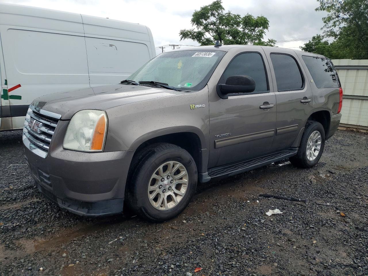 1GKS2FEJ6DR100004 · 2013 GMC YUKON