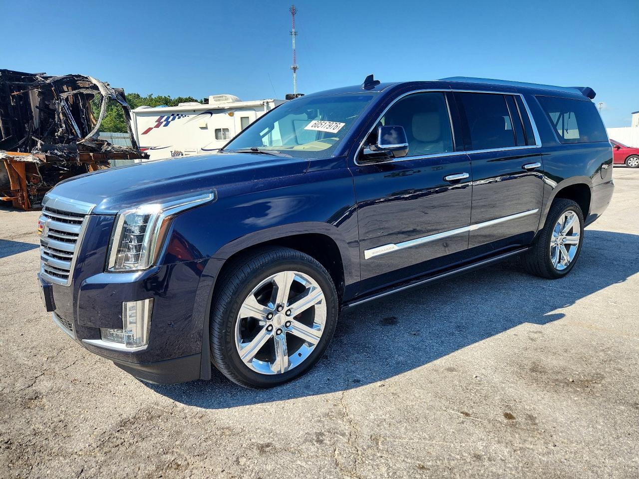 1GYS4KKJ0JR343154 · 2018 CADILLAC ESCALADE