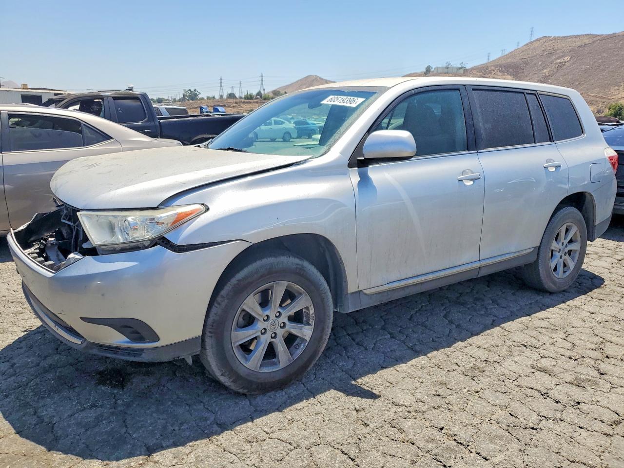 5TDZA3EH4DS038757 · 2013 TOYOTA HIGHLANDER