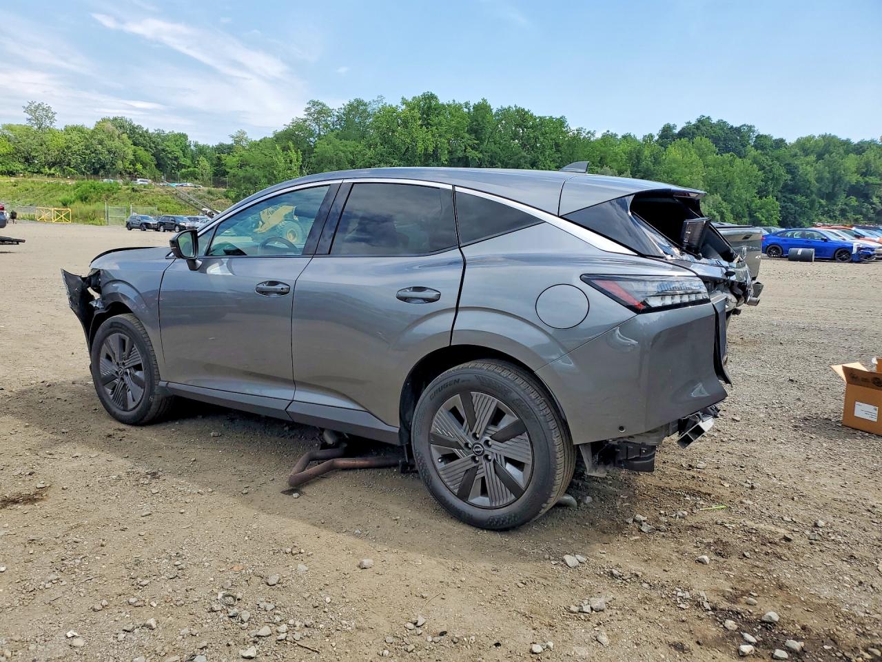 5N1AZ3CS2SC105063 · 2025 NISSAN MURANO · 2/14