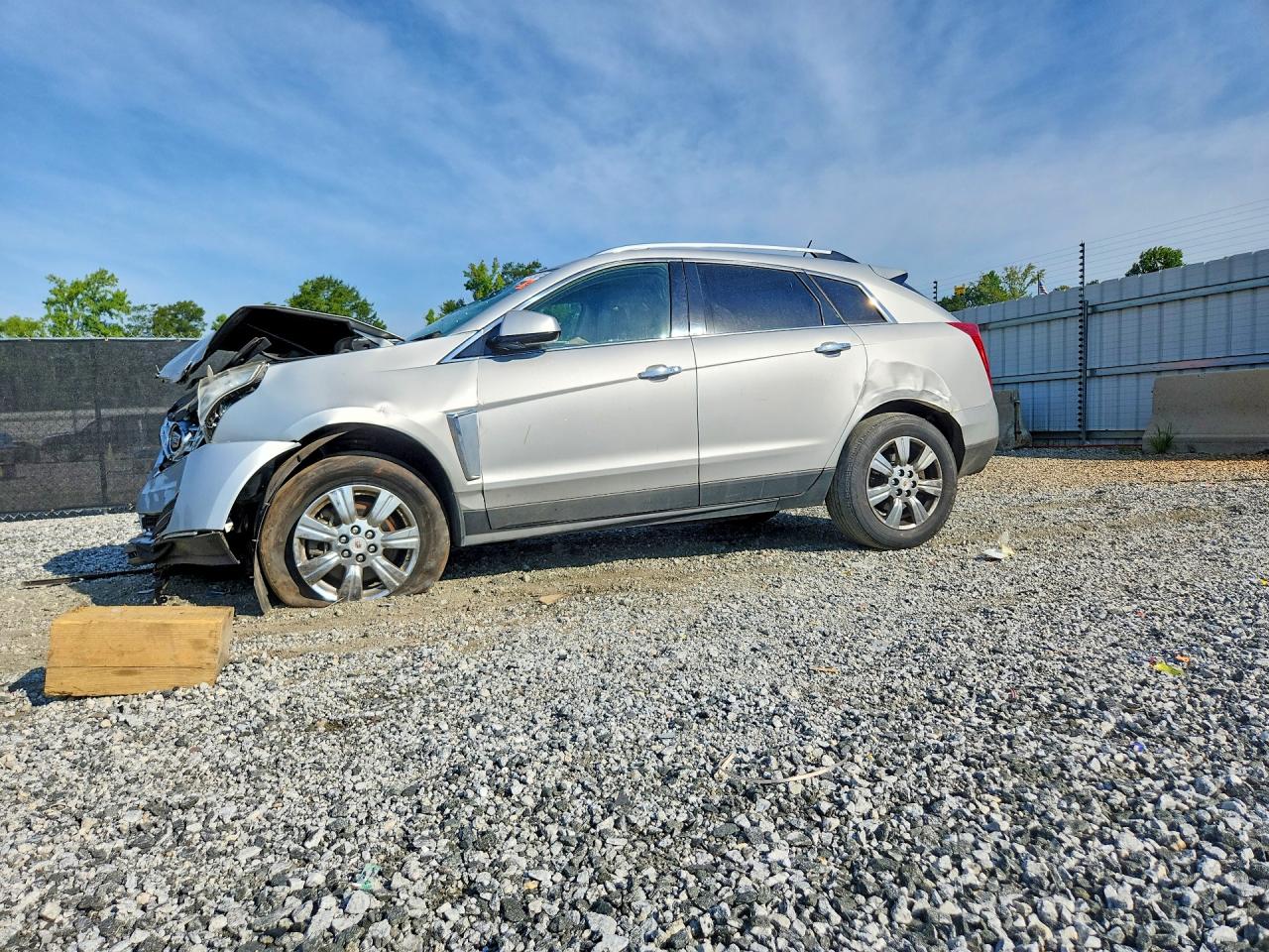 3GYFNBE30GS543517 · 2016 CADILLAC SRX