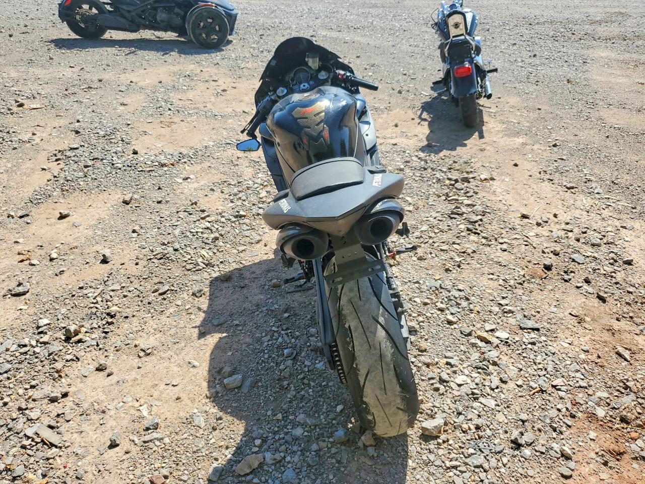 JYARN15E16A006004 · 2006 YAMAHA YZFR1 · 4/9