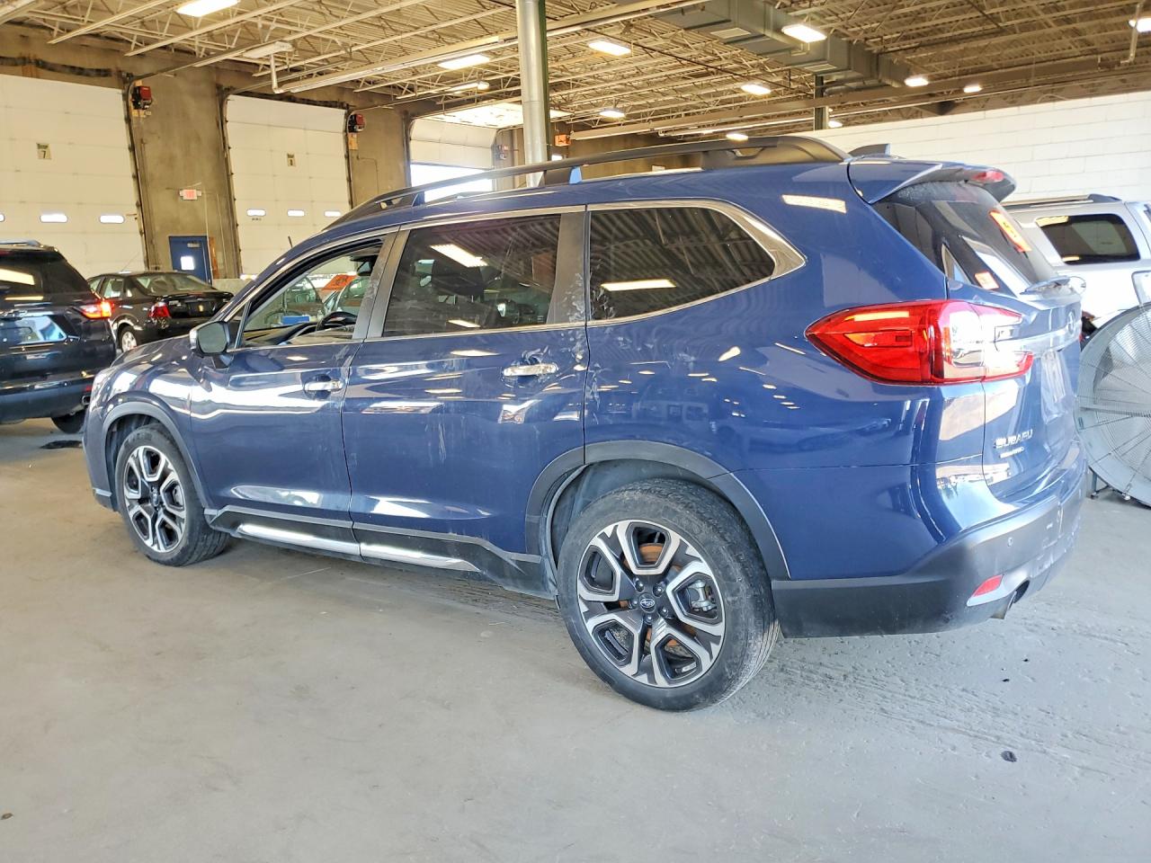 4S4WMAWD9P3409598 · 2023 SUBARU ASCENT · 2/13