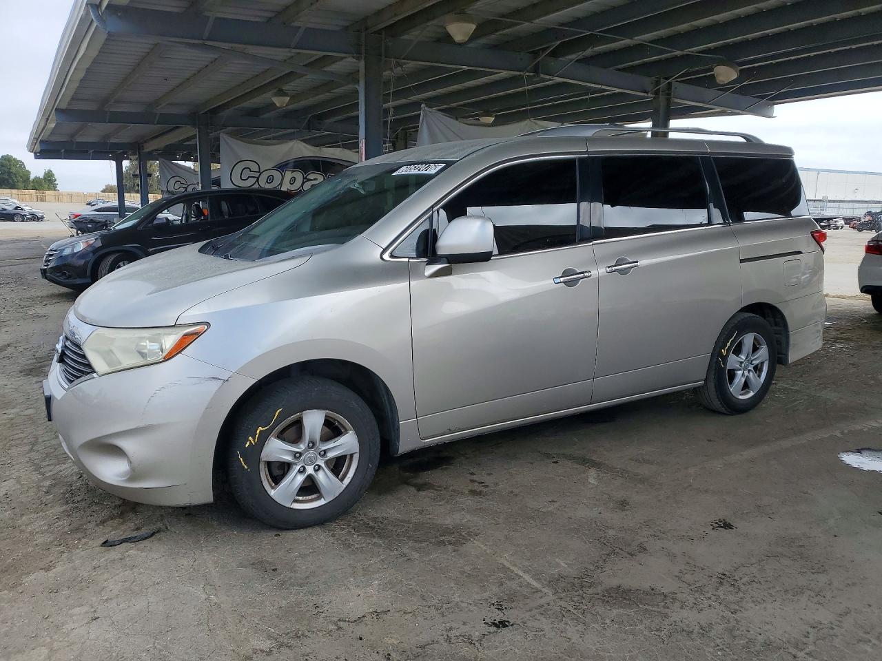 2011 NISSAN QUEST