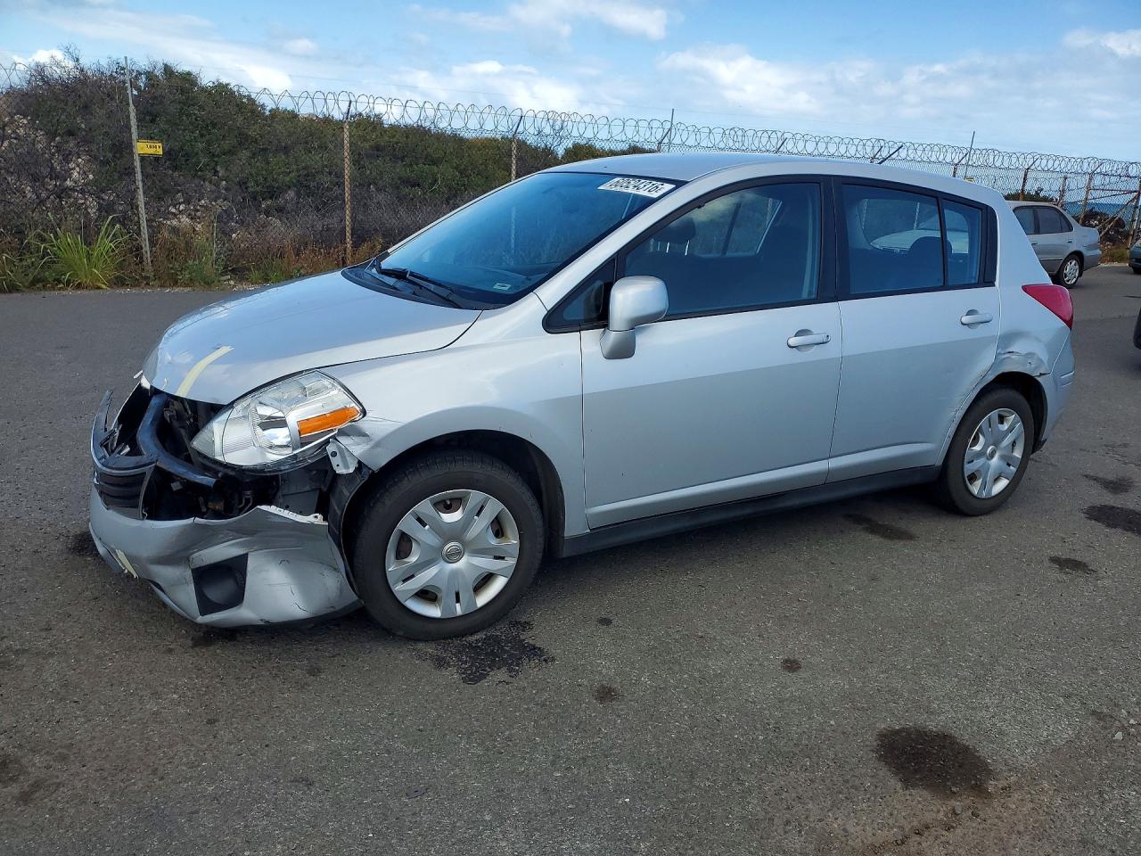 3N1BC1CP2AL420221 · 2010 NISSAN VERSA