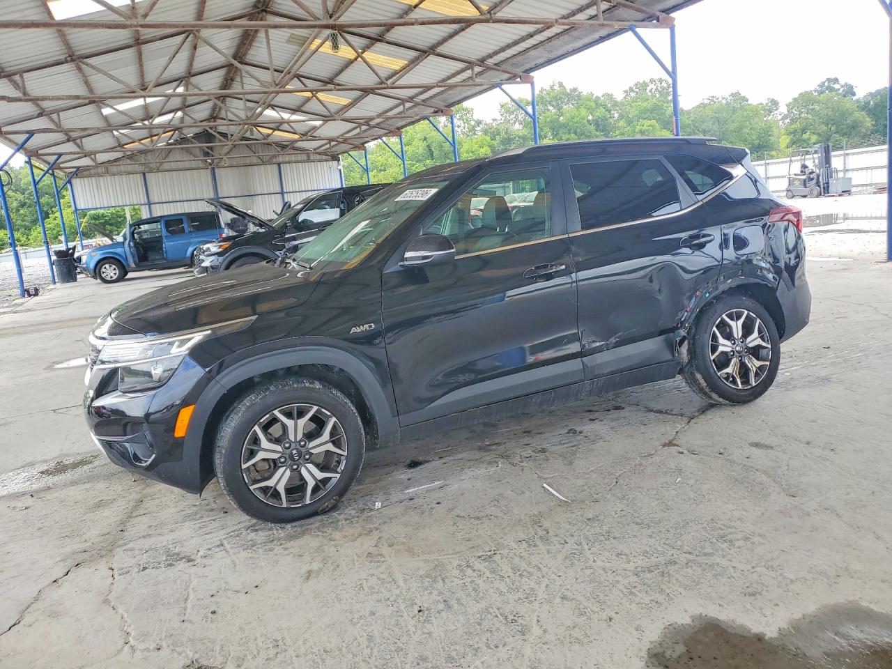 KNDERCAA1M7115000 · 2021 KIA SELTOS