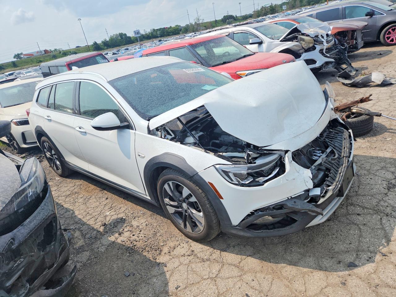 W04GU8SX5J1090845 · 2018 BUICK REGAL TOURX · 4/13