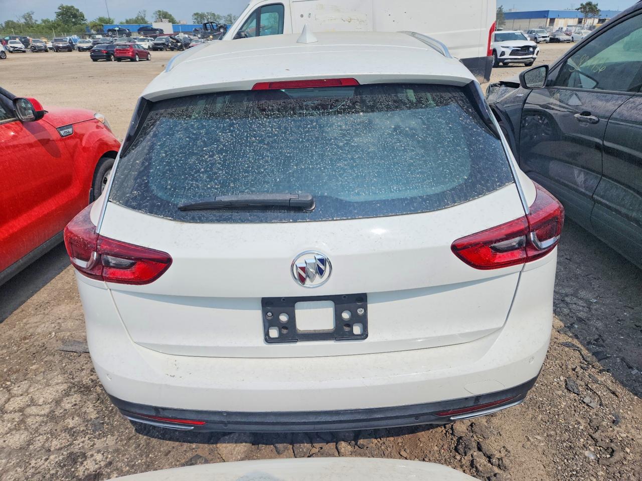 W04GU8SX5J1090845 · 2018 BUICK REGAL TOURX · 6/13