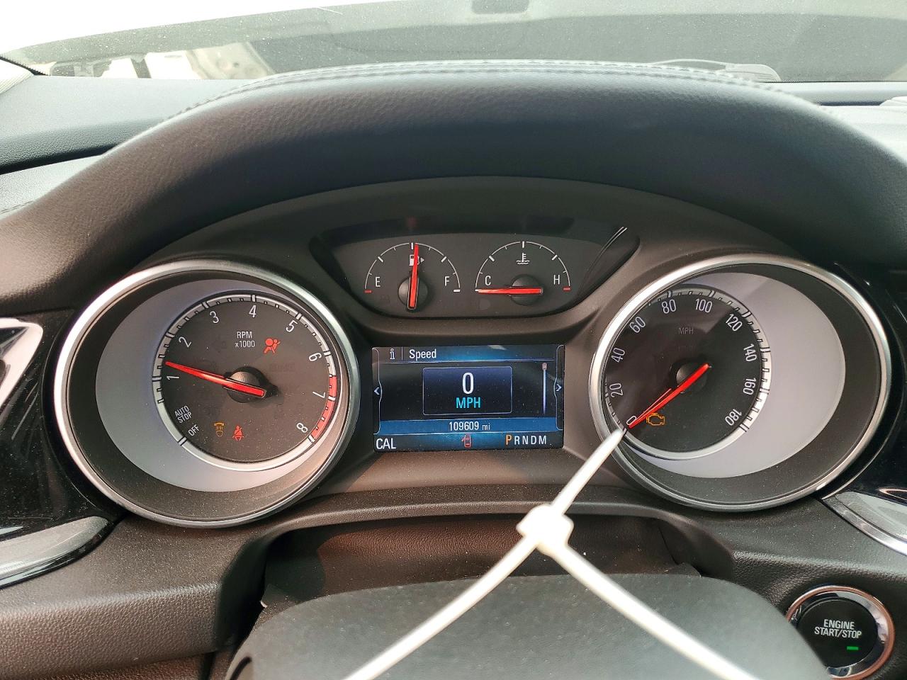 W04GU8SX5J1090845 · 2018 BUICK REGAL TOURX · 9/13