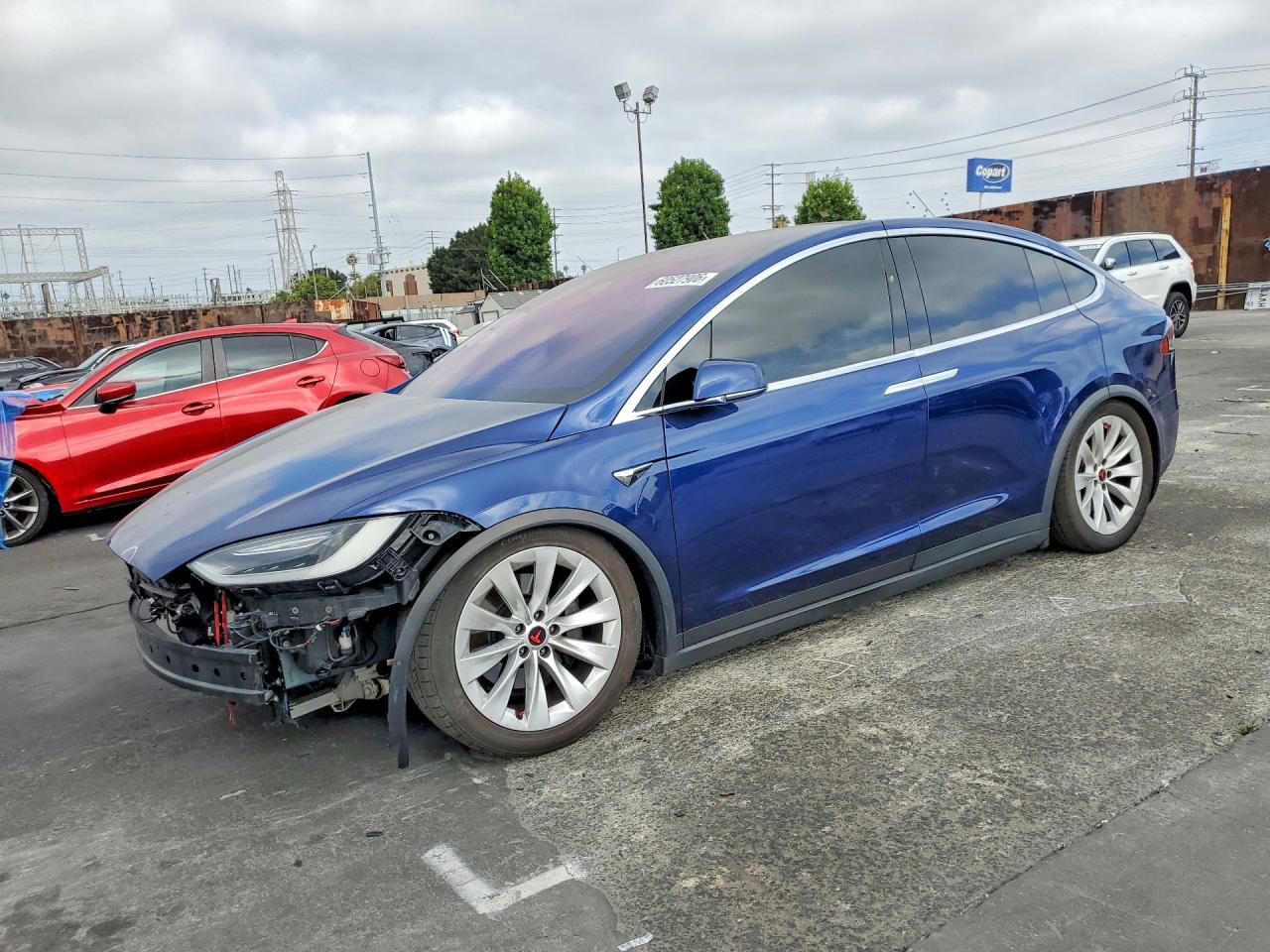 5YJXCDE26HF070168 · 2017 TESLA MODEL X
