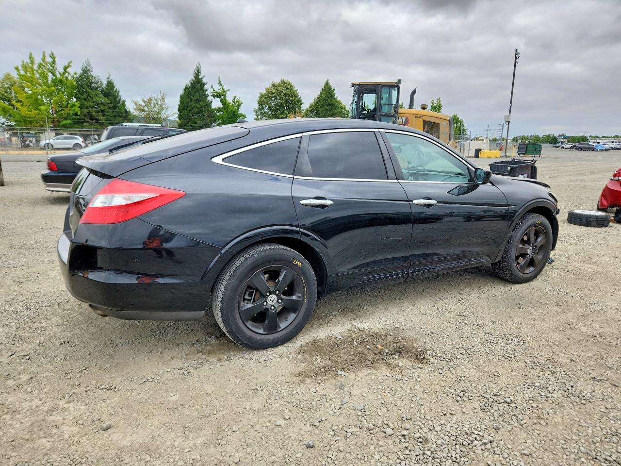 5J6TF1H33BL002451 · 2011 HONDA ACCORD CROSSTOUR · 3/13