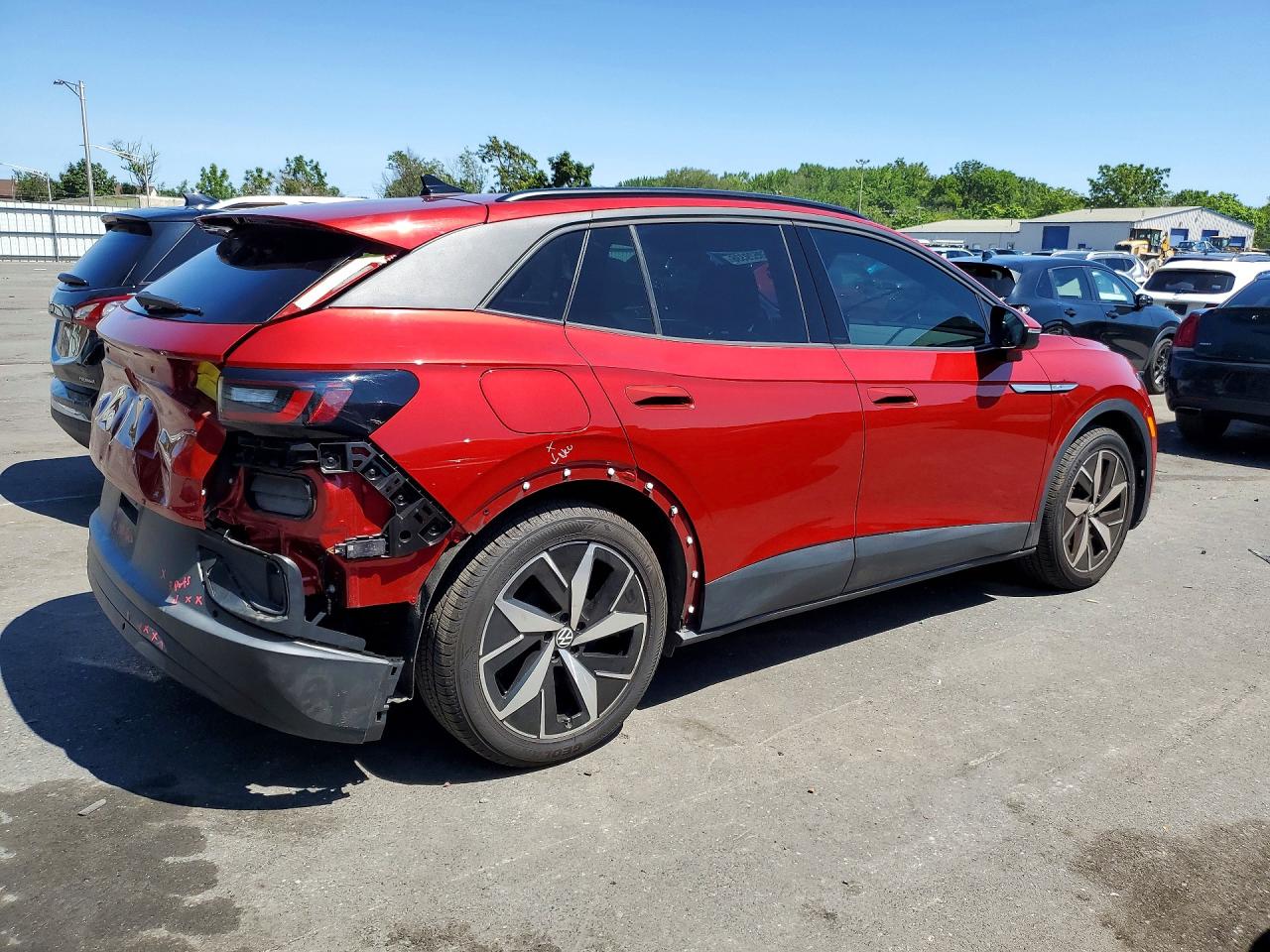 1V25MPE8XPC024539 · 2023 VOLKSWAGEN ID.4 · 3/13